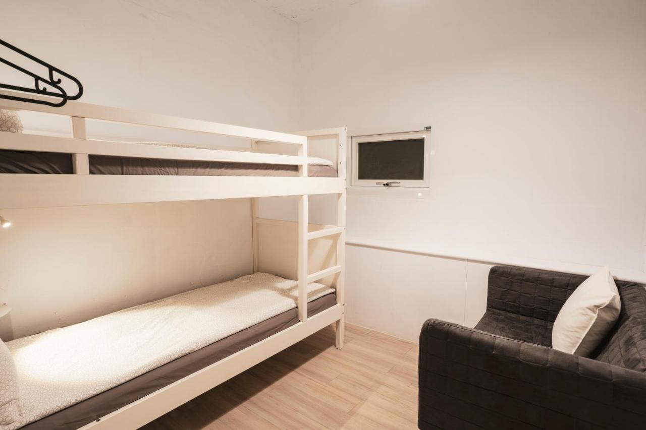 Ruifang Yi Hostel New Taipei City Exteriér fotografie